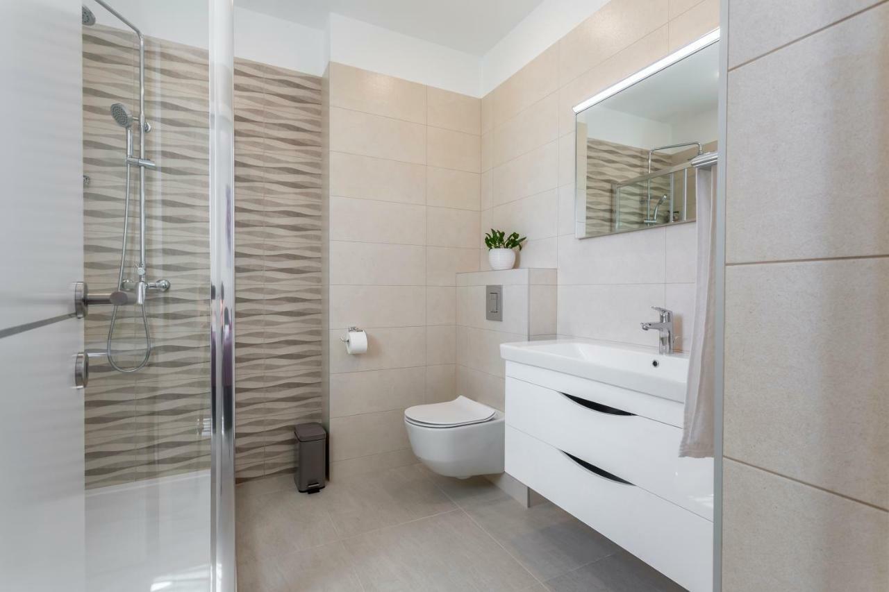 Apartments Villa 19 Ποντστράνα Εξωτερικό φωτογραφία