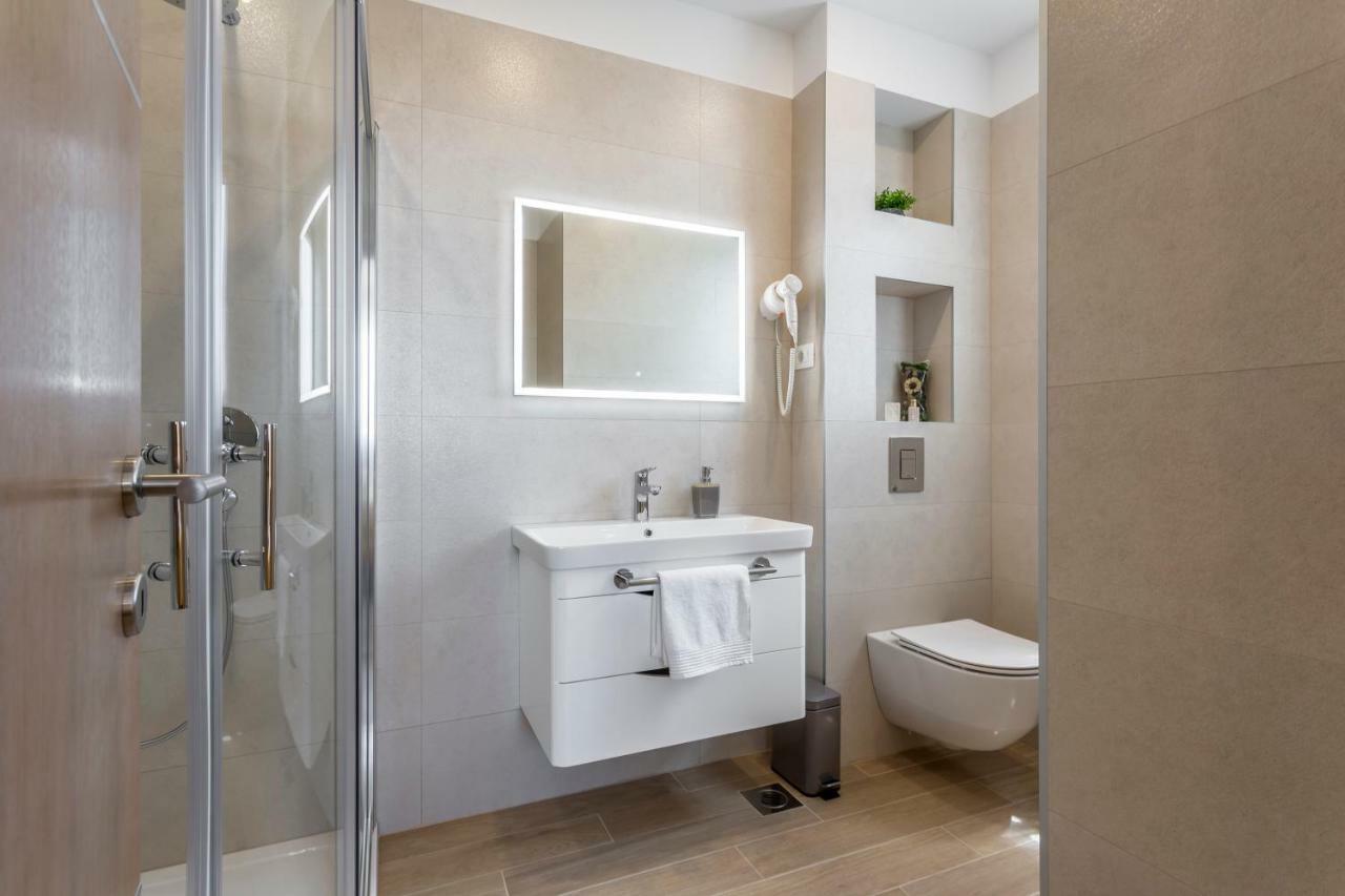Apartments Villa 19 Ποντστράνα Εξωτερικό φωτογραφία